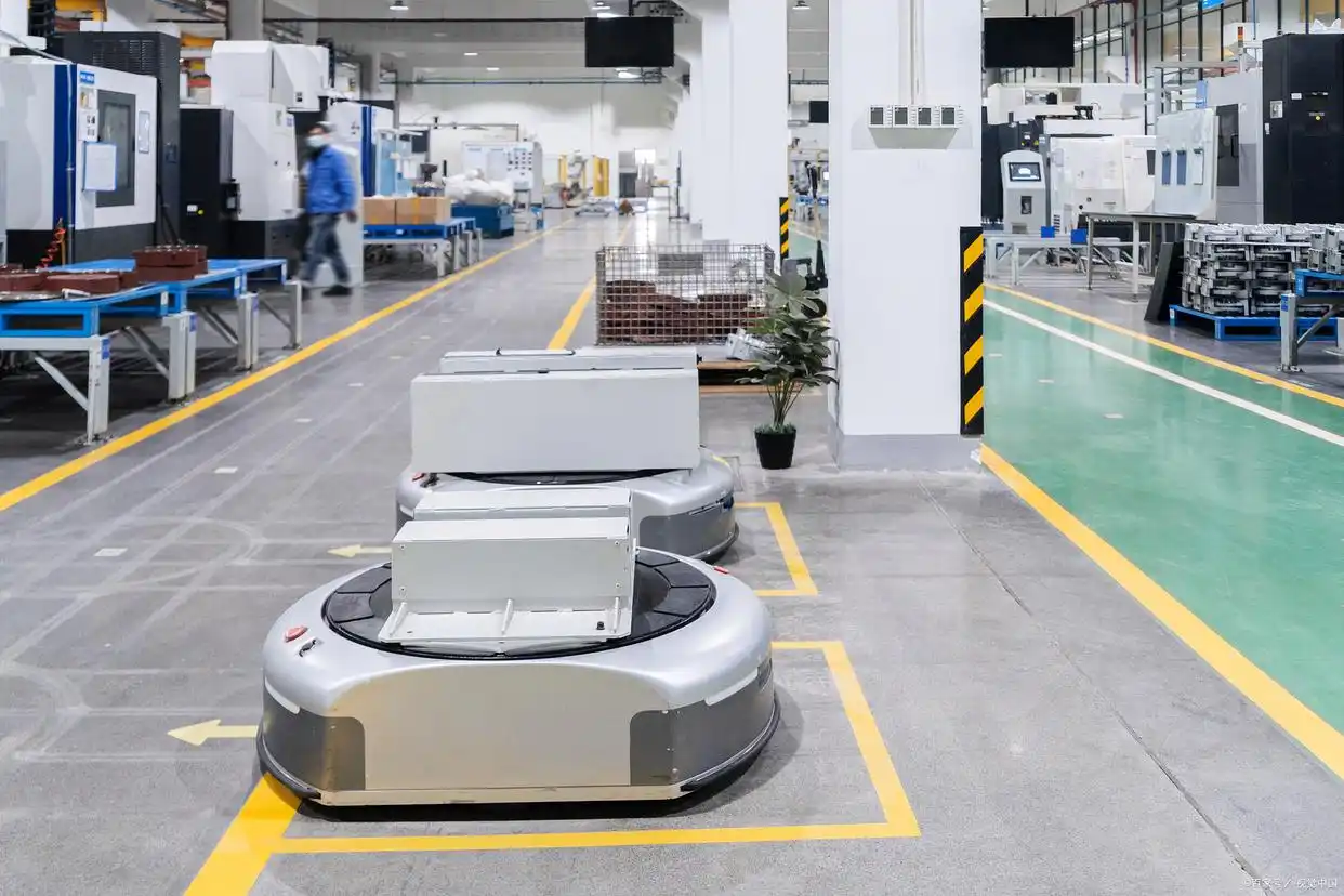 一体化步进电机在 AGV 小车中的应用方案